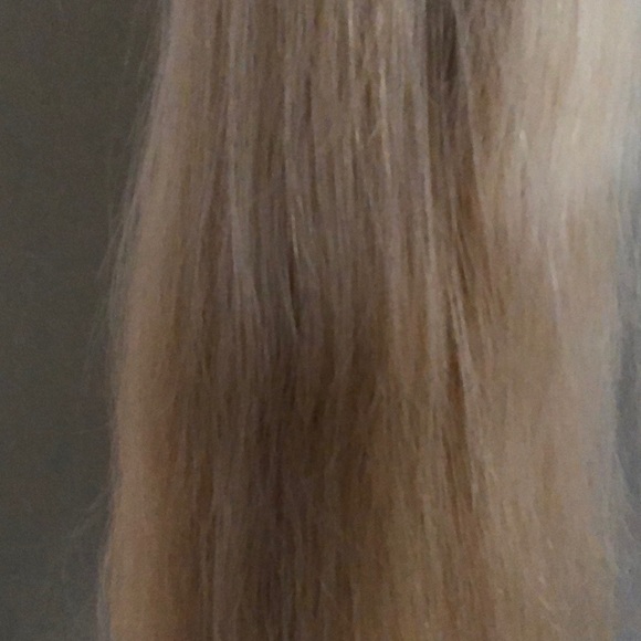 3 bundles of Vietnam remy human hair.